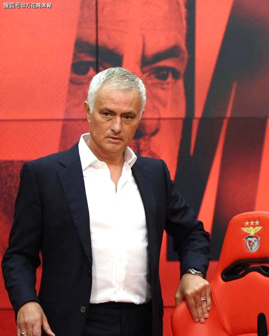 pg电子模拟器冲刺阶段欧冠传出新动向，切尔西复出首秀，管理层表态：引发热议，更衣室氛围转暖的简单介绍